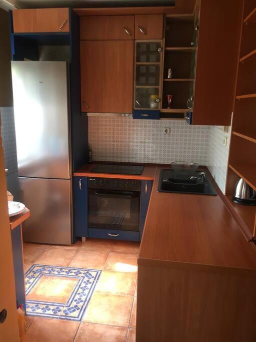 Center, Private Garage, Danube & Fortress, 3 Bdrm 2 Bath Novi Sad Exterior foto